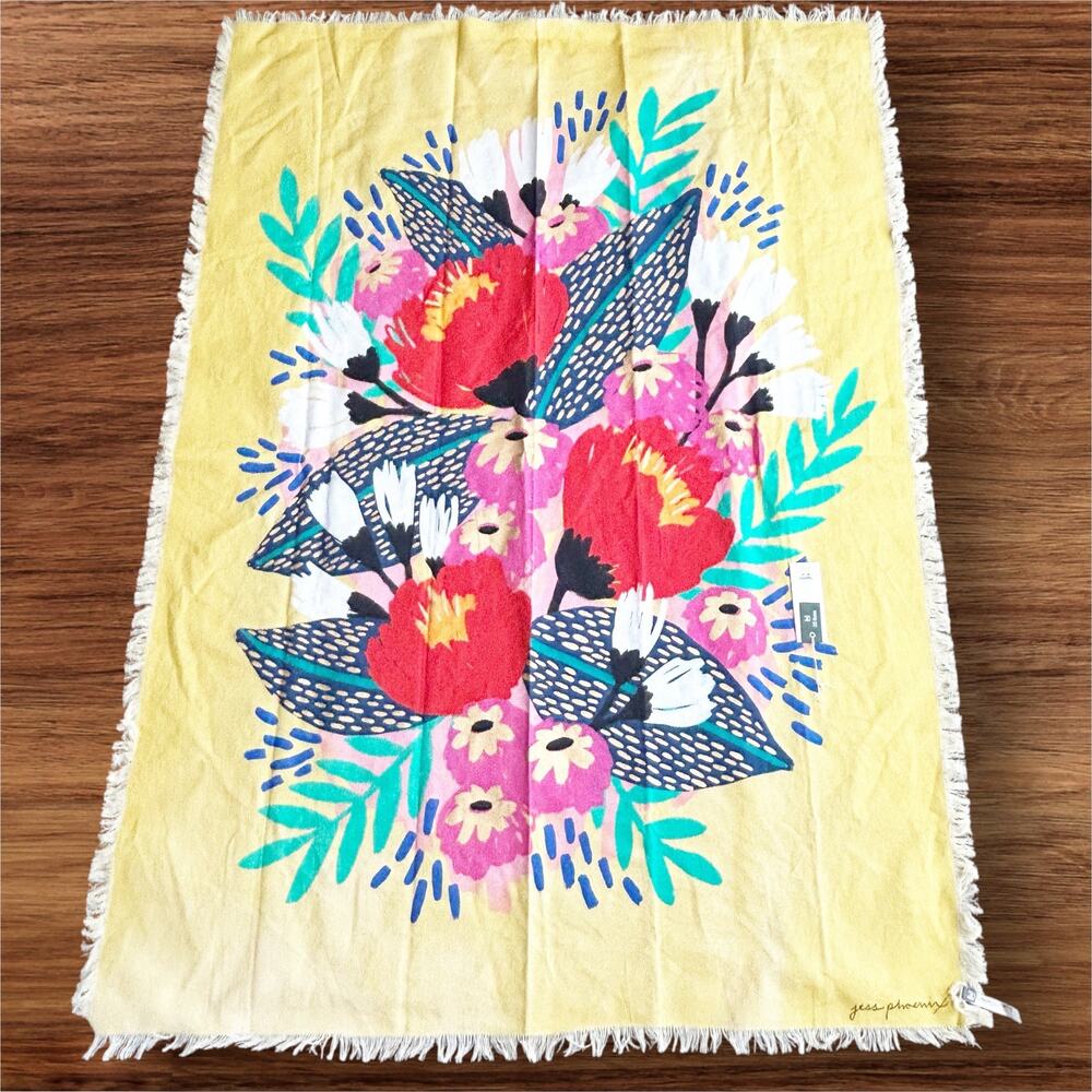 NWT Urban Outfitters Home Wall Decor‎ Jess Phoenix Artist Jungle Bird Tapestry